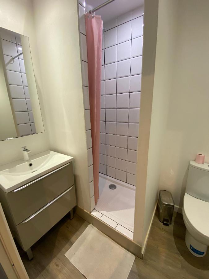 Au Bouquet Troyen - Wifi - Calme Et Tranquillite Lejlighed Troyes Eksteriør billede