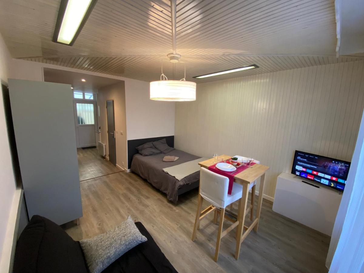 Au Bouquet Troyen - Wifi - Calme Et Tranquillite Lejlighed Troyes Eksteriør billede