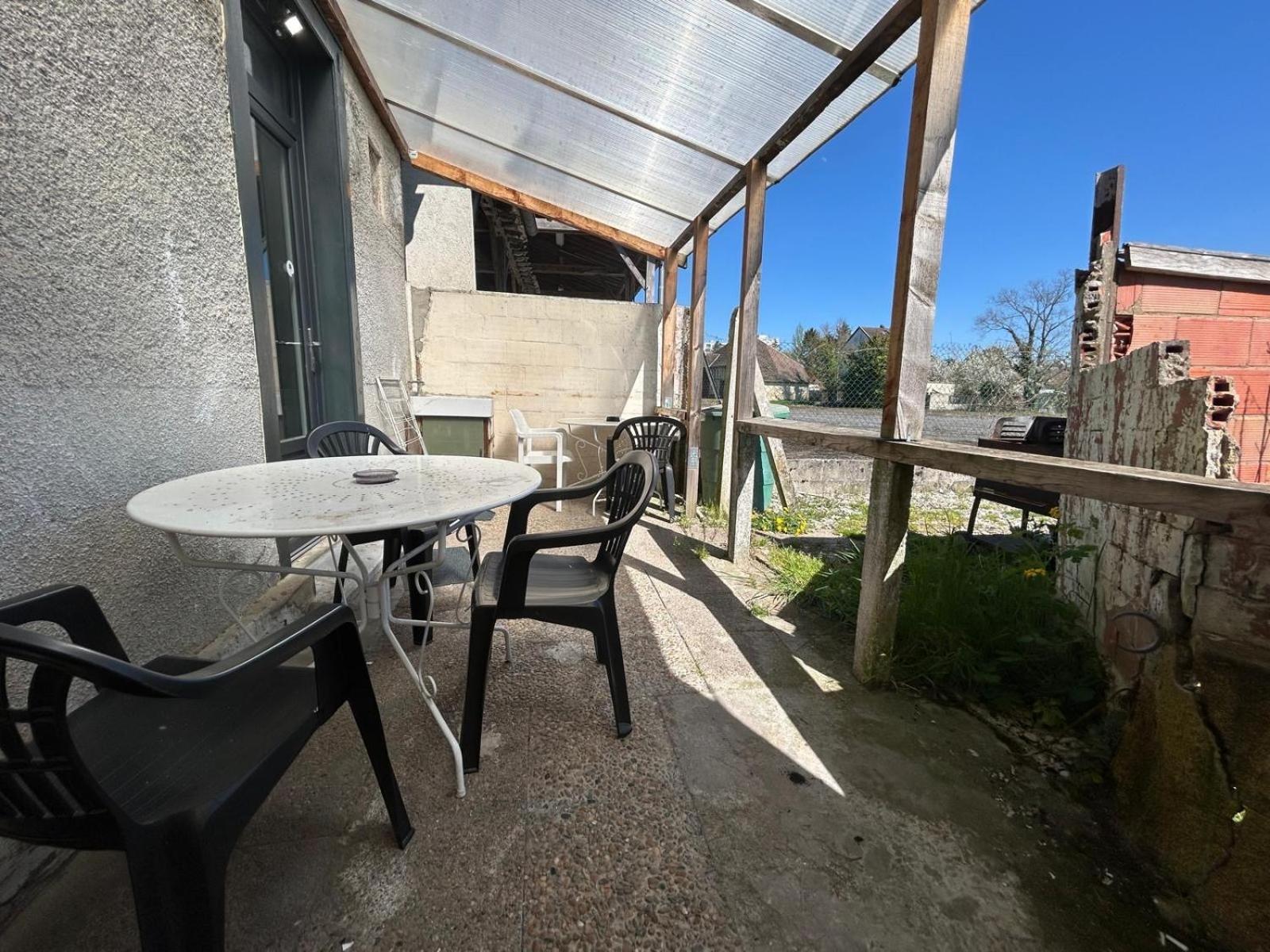 Au Bouquet Troyen - Wifi - Calme Et Tranquillite Lejlighed Troyes Eksteriør billede